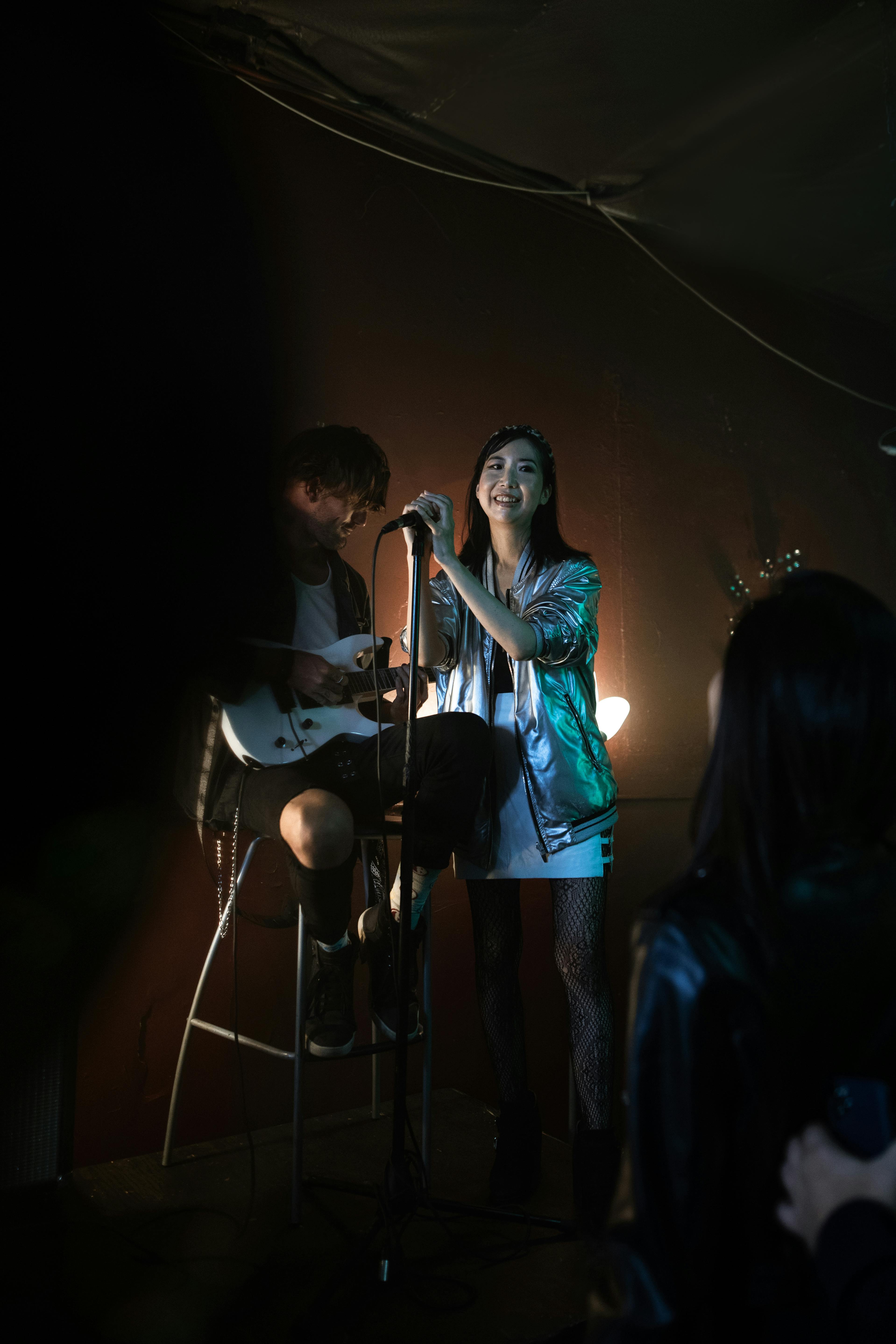 Crowd photo from show 1